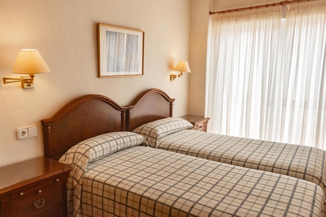 Hotel Tarbena Luaran gambar