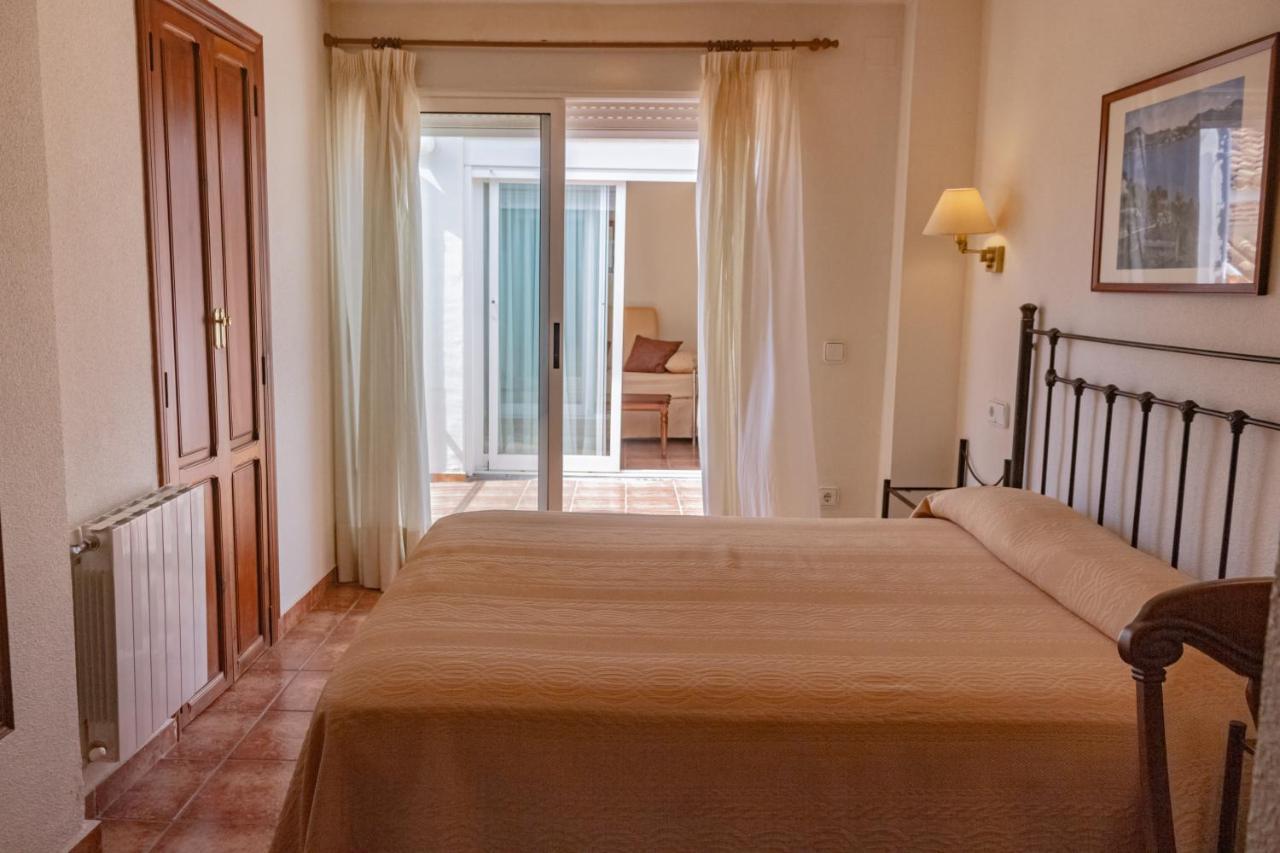 Hotel Tarbena Luaran gambar