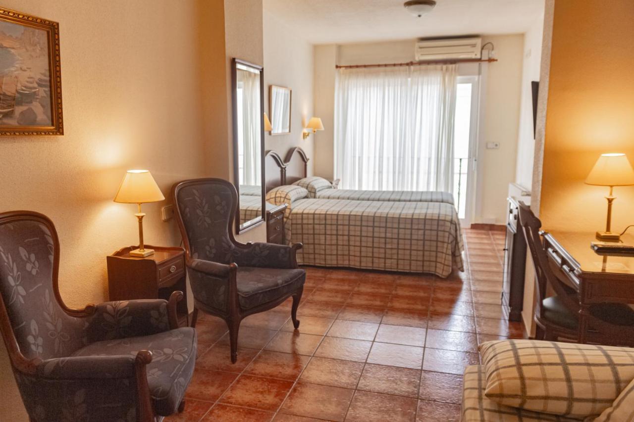 Hotel Tarbena Luaran gambar