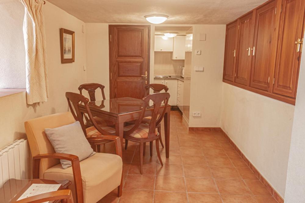 Hotel Tarbena Luaran gambar