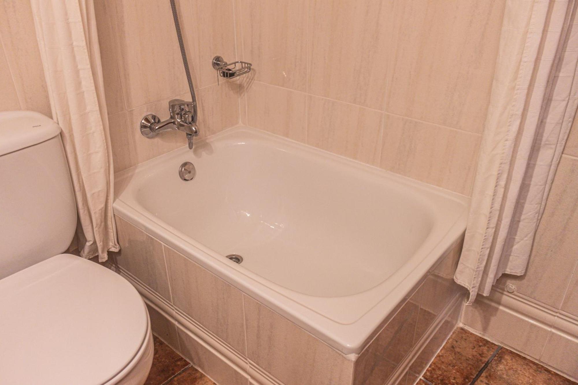 Hotel Tarbena Luaran gambar