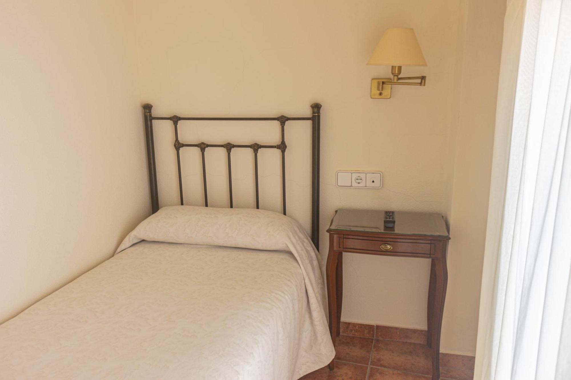 Hotel Tarbena Luaran gambar