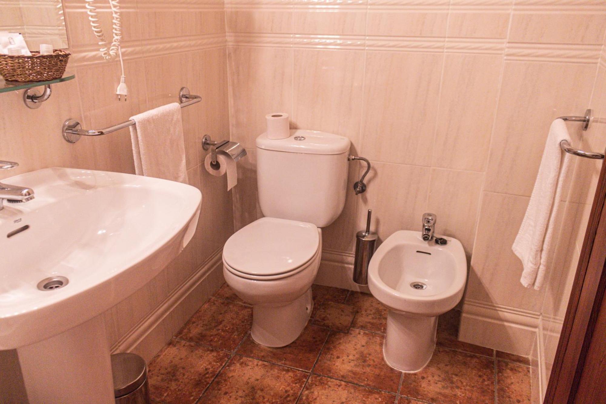 Hotel Tarbena Luaran gambar